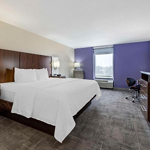 Best Western Plus Gen X Inn